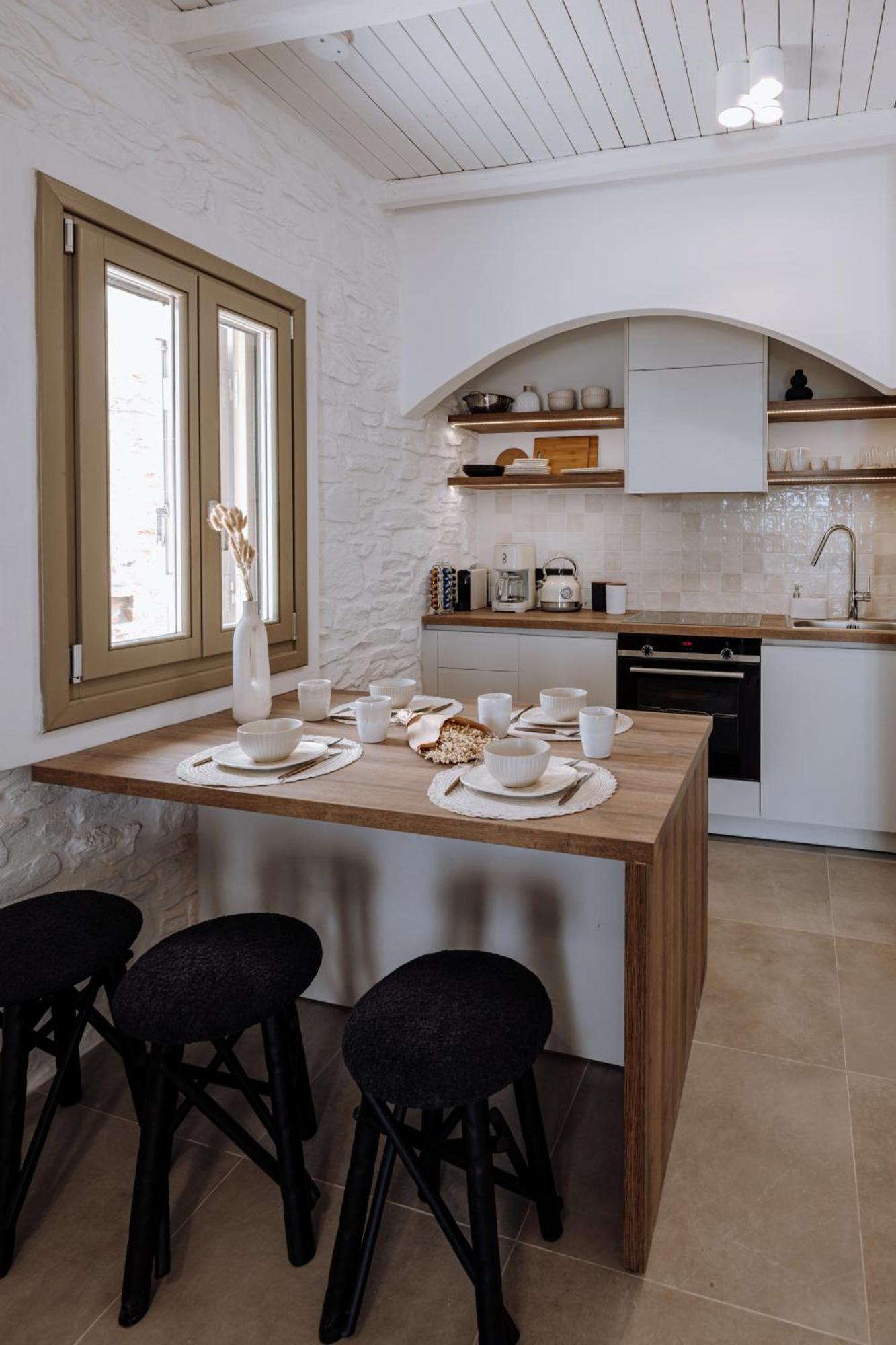 Onos Luxury Apartment Kythnos