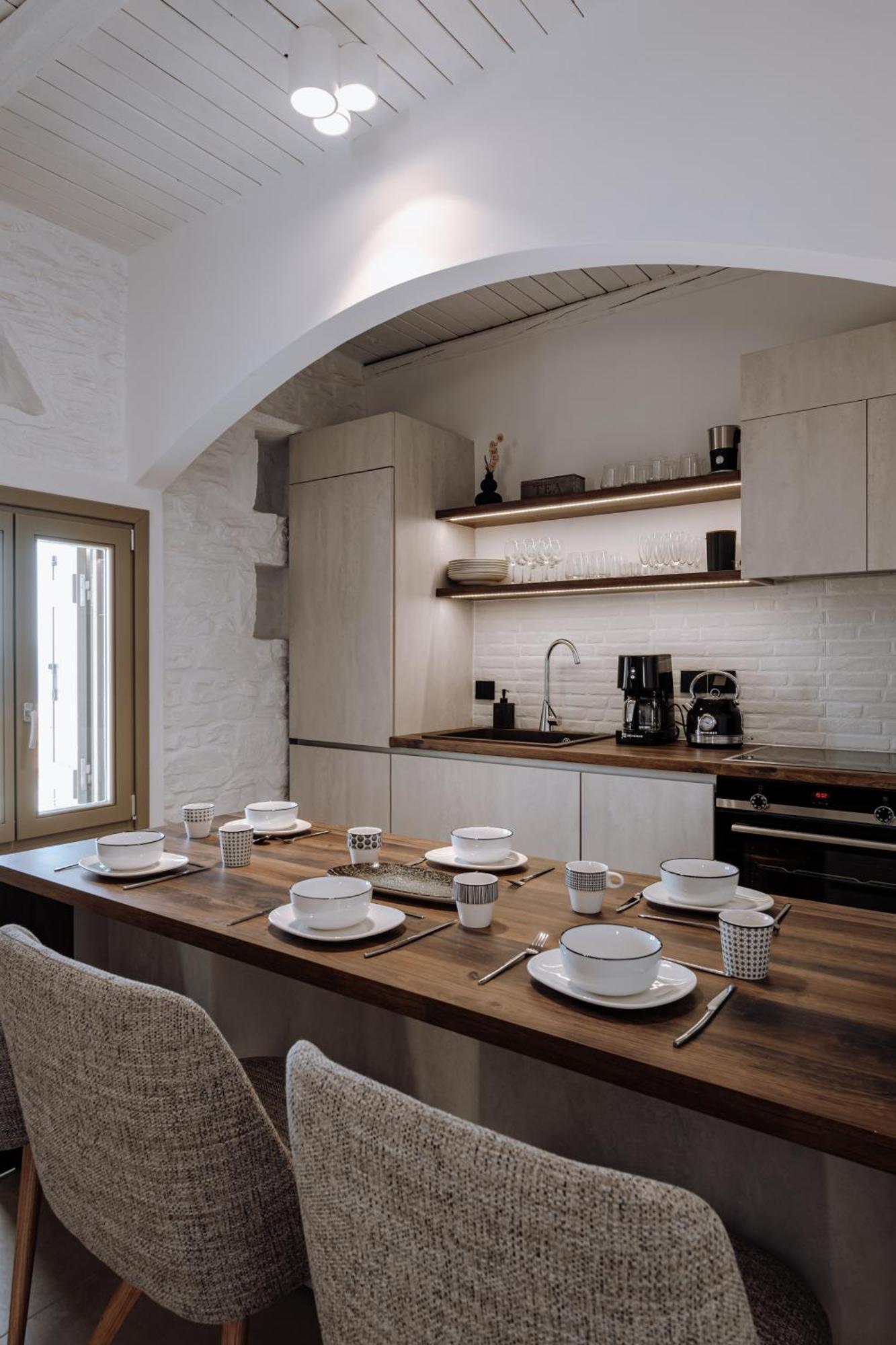 Onos Luxury Apartment Kythnos
